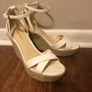 Nine West White Wedges